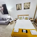 Apartment Cozy & Modern Cismigiu Park - Pop8 Bucharest