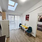 Cozy & Modern Cismigiu Park - Pop8 Bucharest