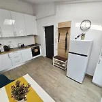 Cozy & Modern Cismigiu Park - Pop8 Bucharest