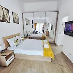 Cozy & Modern Cismigiu Park - Pop8 * Bucharest