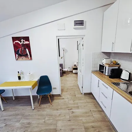 Cozy & Modern Cismigiu Park - Pop8 בוקרשט