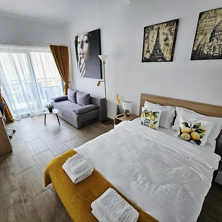 Cozy & Modern Cismigiu Park - Pop8 Appartement Boekarest